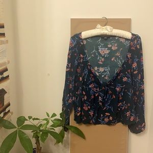 Floral Tie-Front American Eagle Blouse